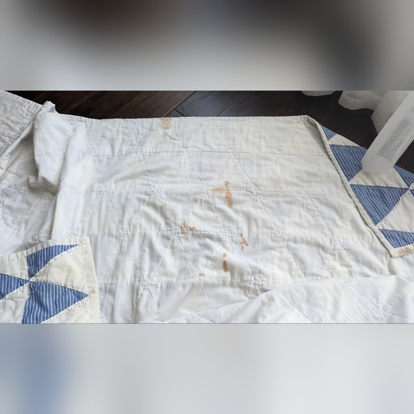 Vintage Antique Handmade Quilt - Picture 5 of 6